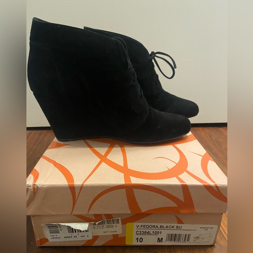 Via Spiga Fedora Wedges Size 10